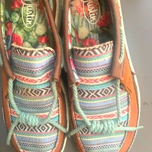 Multi-colored Justins canvas slip-on boat shoes. Size 5.5. Never worn.